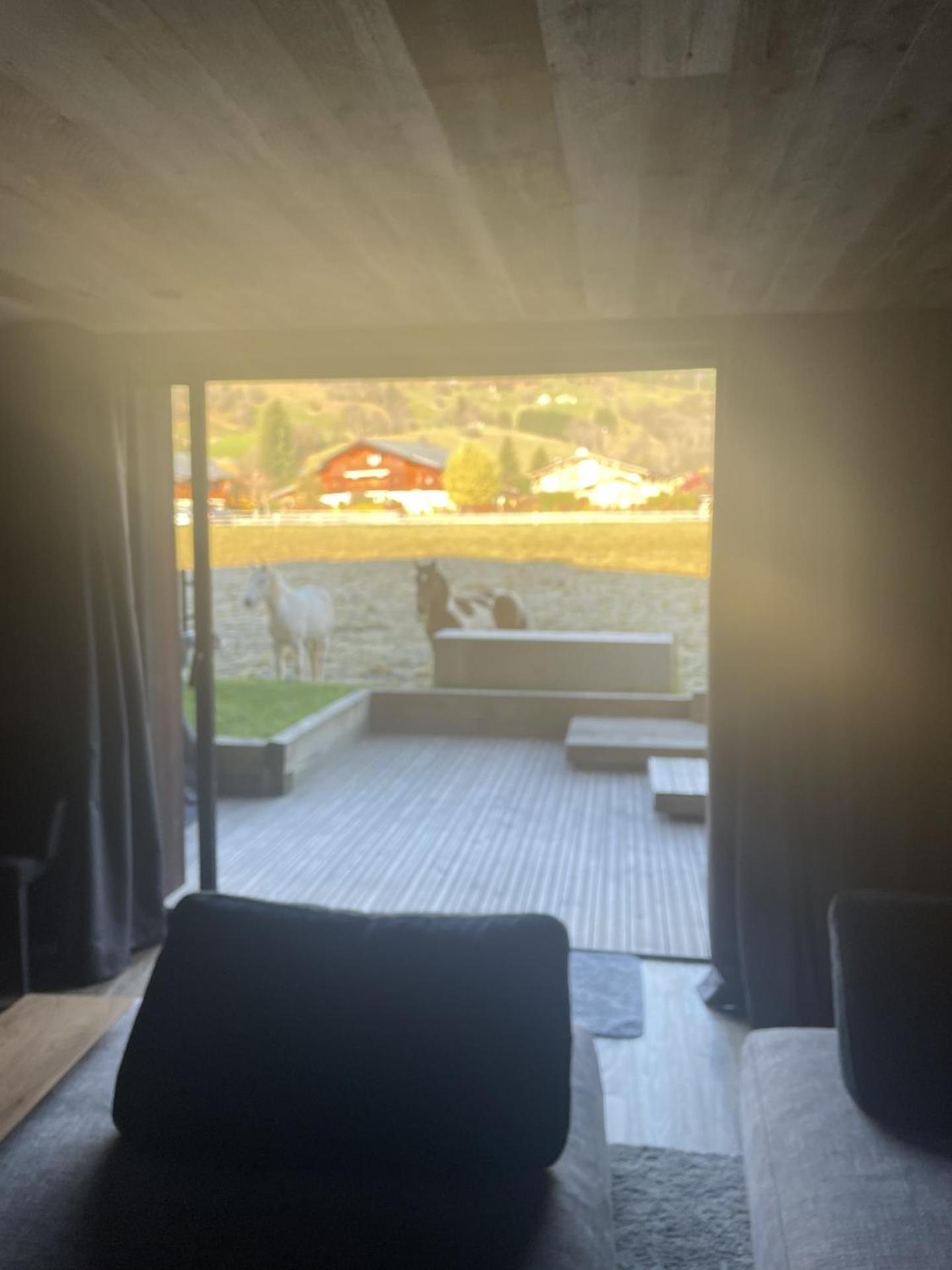 Esquinade 4 Bedrooms Apartment
